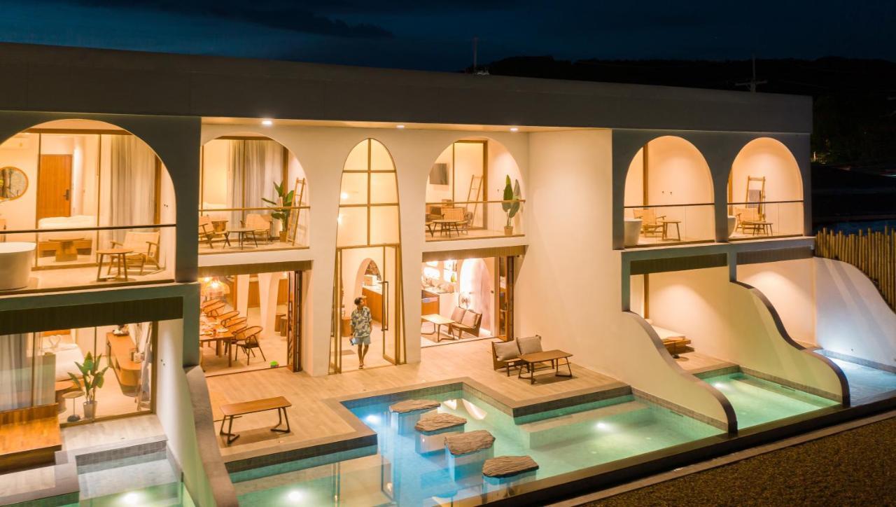 Tasana Bar And Luxury Resort Ко Ларн Екстериор снимка