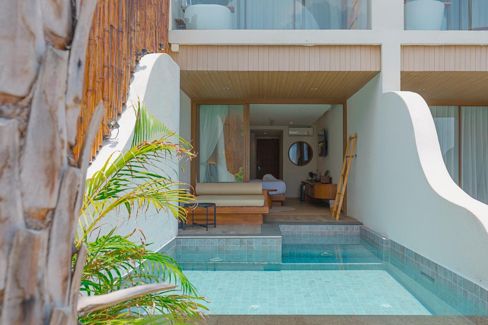 Tasana Bar And Luxury Resort Ко Ларн Екстериор снимка